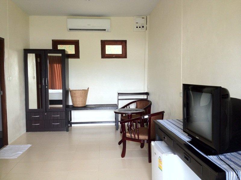 Phuket Muay Thai House Чалонг Экстерьер фото
